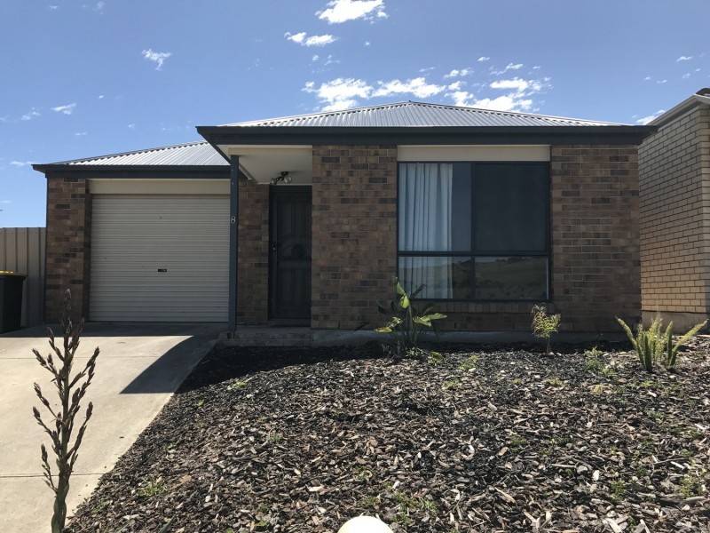 8 Tristania Rise, Huntfield Heights SA 5163