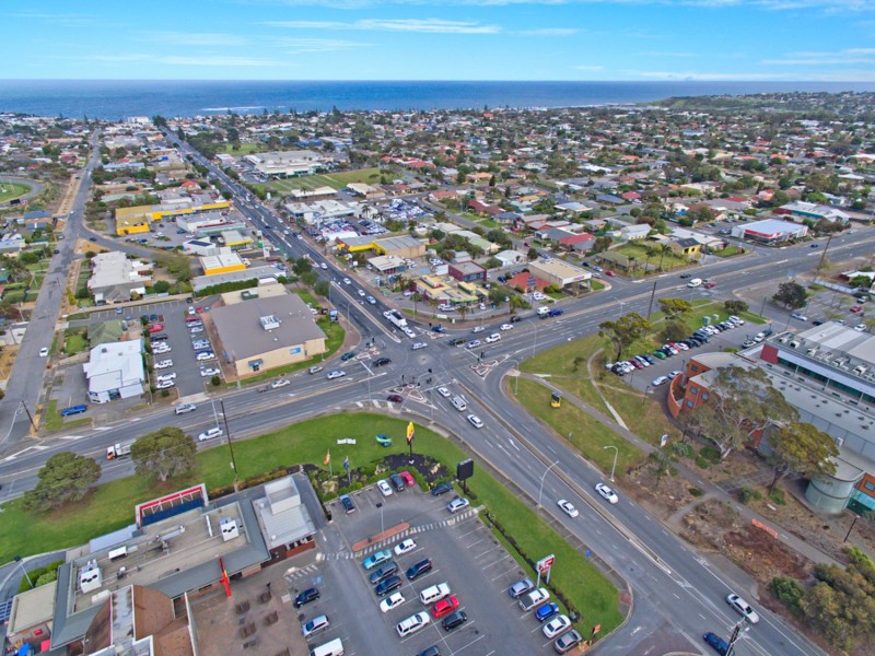 1 & 2/145 Beach Road, Christies Beach SA 5165