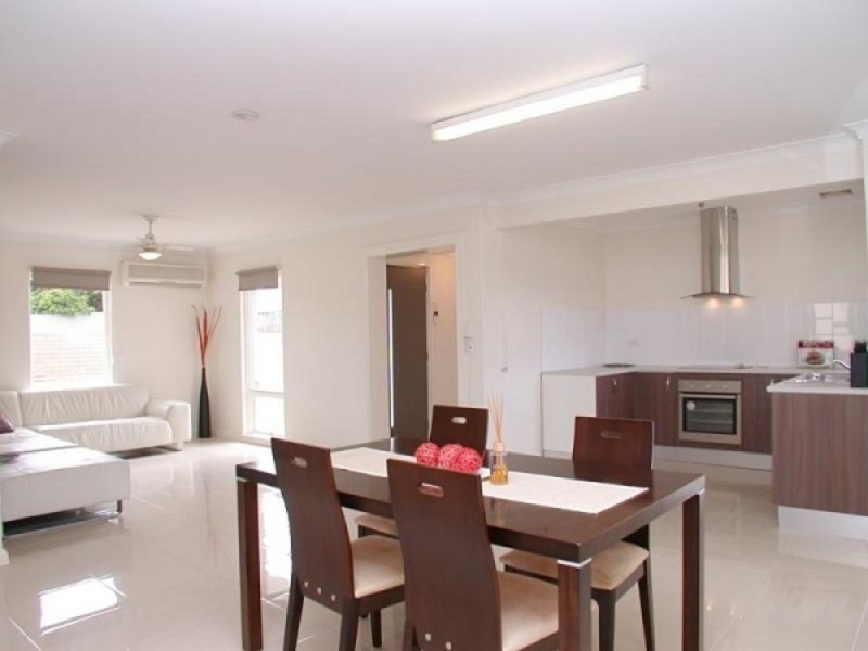 1 Scottsglade Road, Christie Downs SA 5164