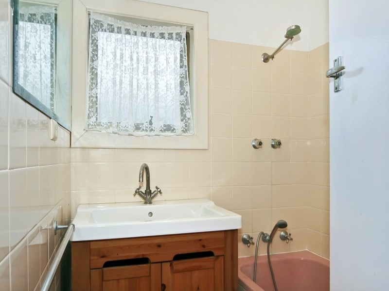 4 Carmichael Road, Christies Beach SA 5165