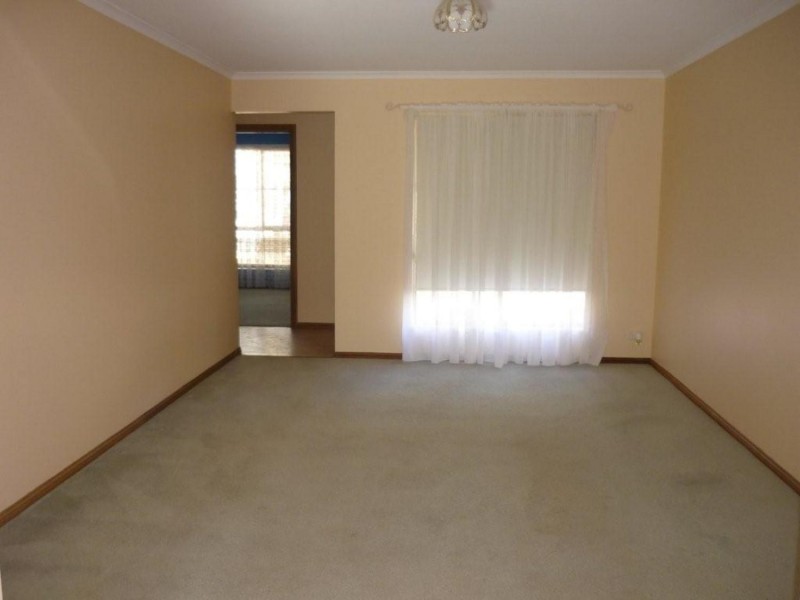 3/11 Buttercup Grove, Morphett Vale SA 5162
