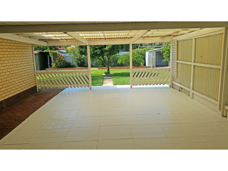 4 Bruce Avenue, Christies Beach SA 5165