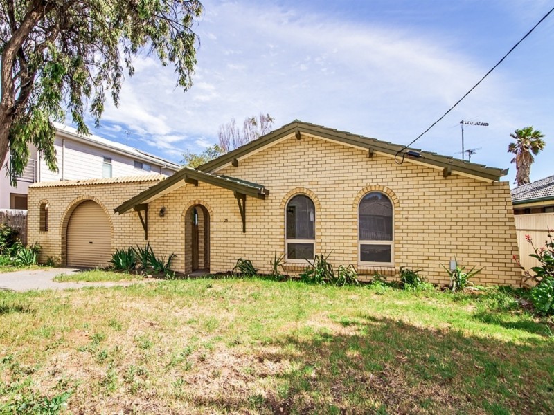25 Macquarie Street, Moana SA 5169