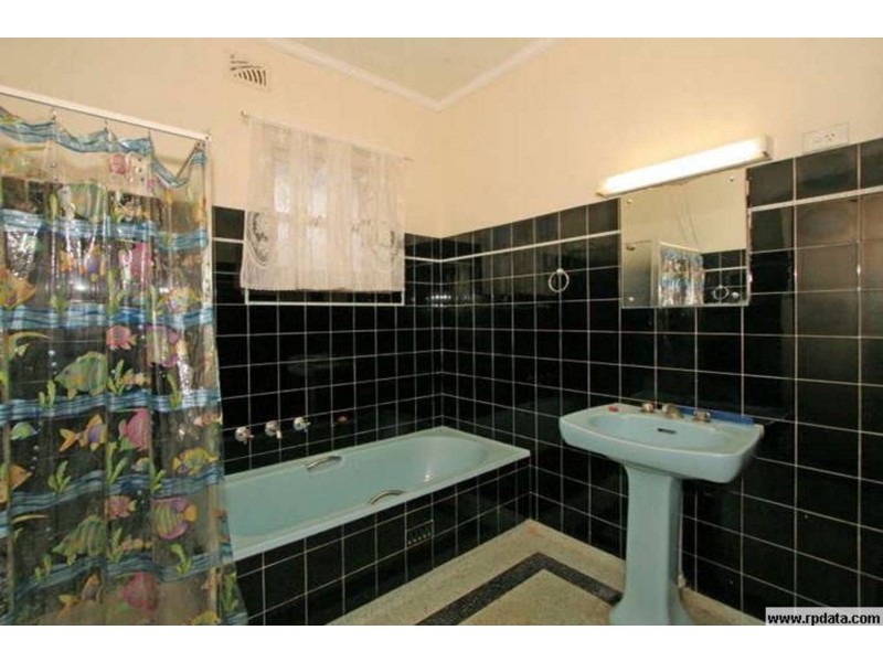 74 Tapleys Hill Road, Royal Park SA 5014