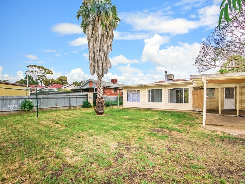 13 Matison Road, Morphett Vale SA 5162