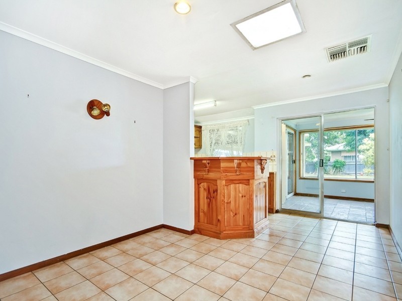 13 Matison Road, Morphett Vale SA 5162