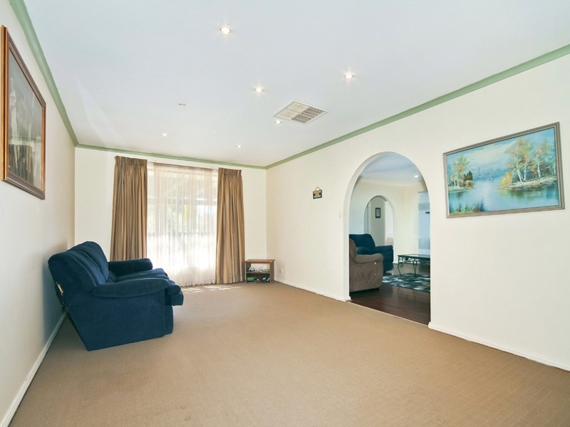 38 Glenhelen Road, Morphett Vale SA 5162