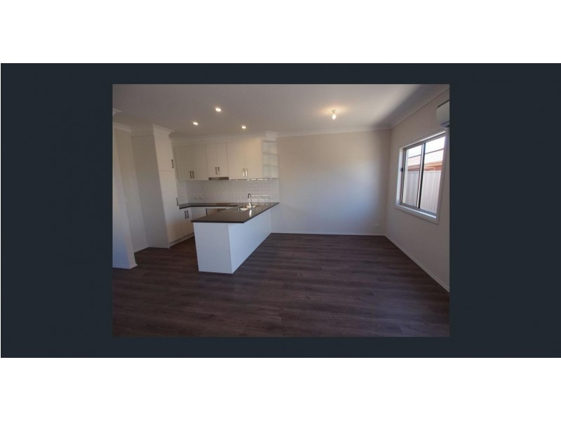 9/19 Hereford Lane, Woodcroft SA 5162