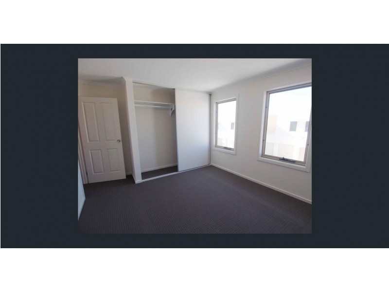 9/19 Hereford Lane, Woodcroft SA 5162