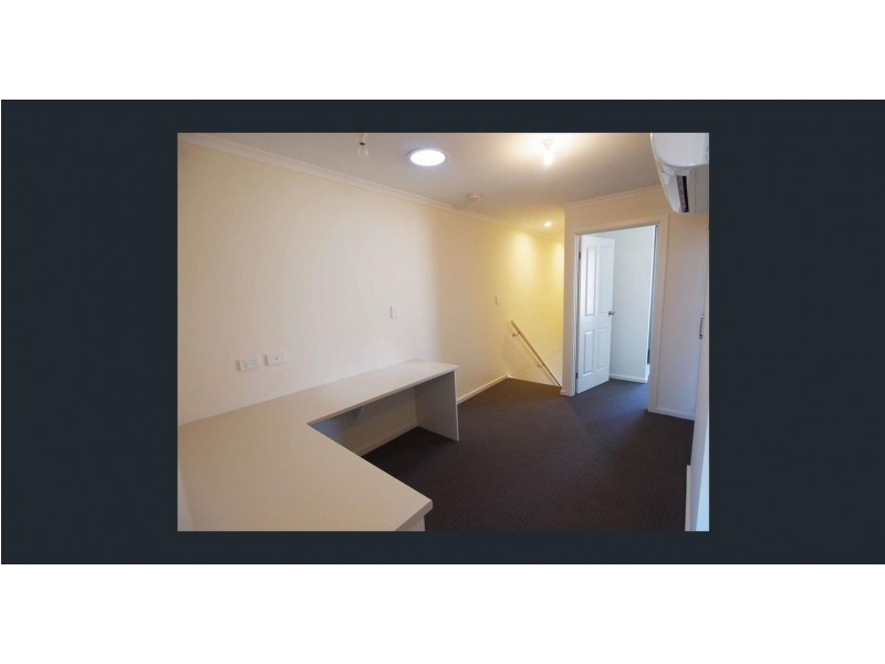 9/19 Hereford Lane, Woodcroft SA 5162