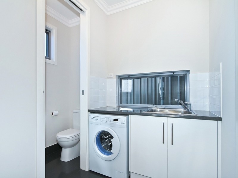 2/17 Salter Crescent, Port Noarlunga SA 5167
