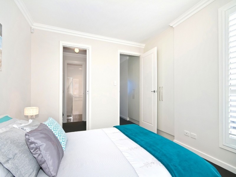 2/17 Salter Crescent, Port Noarlunga SA 5167