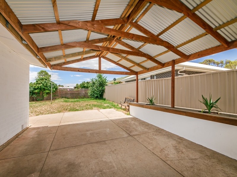 75 Elizabeth Road, Christie Downs SA 5164