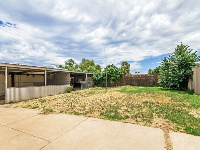 75 Elizabeth Road, Christie Downs SA 5164