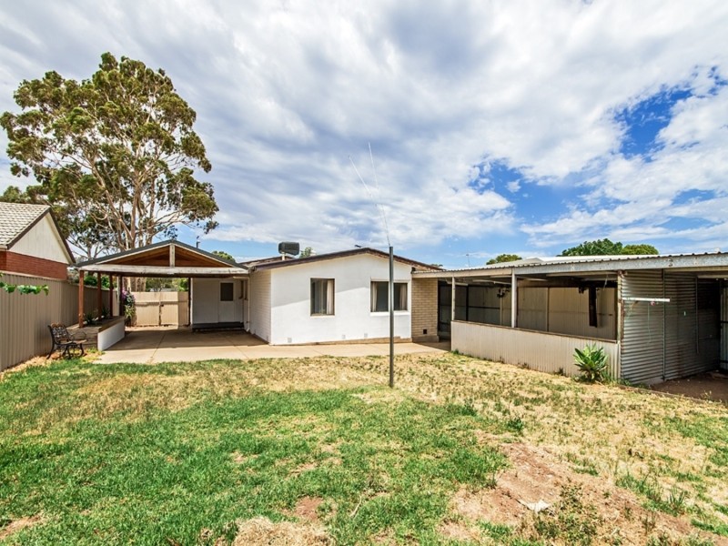 75 Elizabeth Road, Christie Downs SA 5164