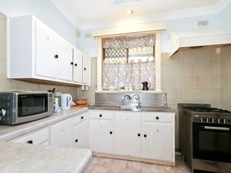 4 Carmichael Road, Christies Beach SA 5165