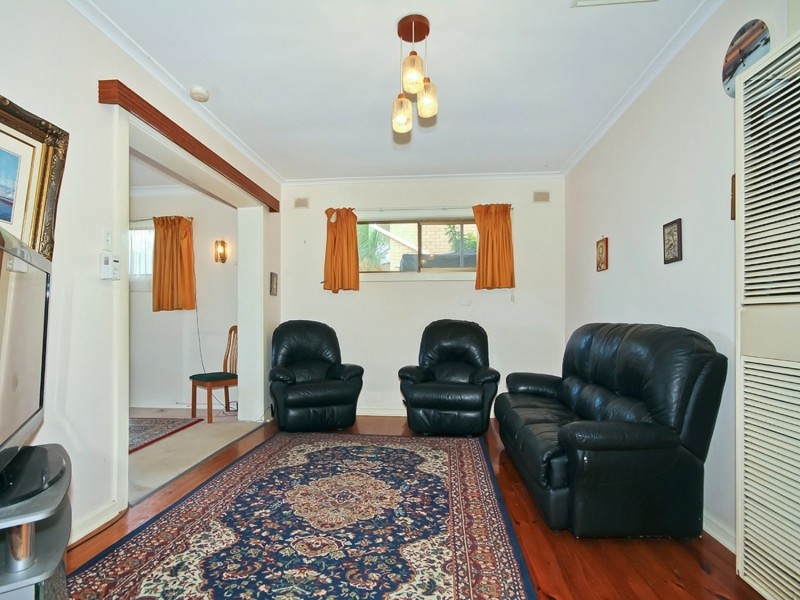 4 Carmichael Road, Christies Beach SA 5165