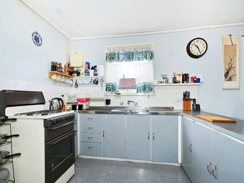 5 Swordsman Road, O’sullivan Beach SA 5166