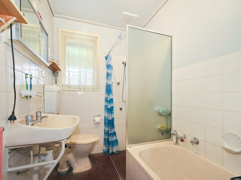 5 Swordsman Road, O’sullivan Beach SA 5166