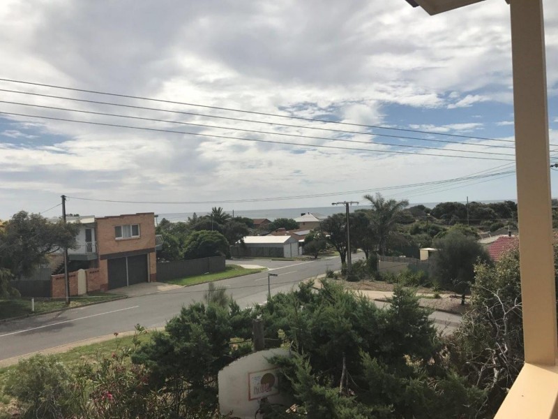 6 Ackland Avenue, Christies Beach SA 5165