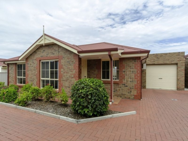 27b Clovelly Avenue, Christies Beach SA 5165