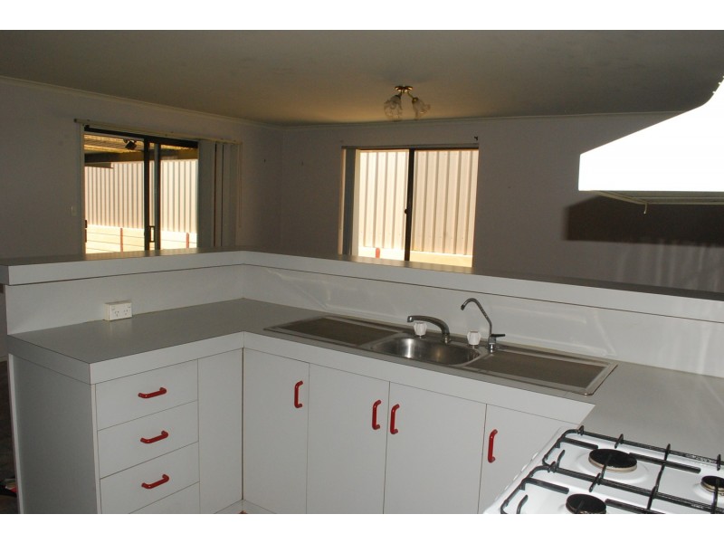 34 Meadow Way, Hackham West SA 5163