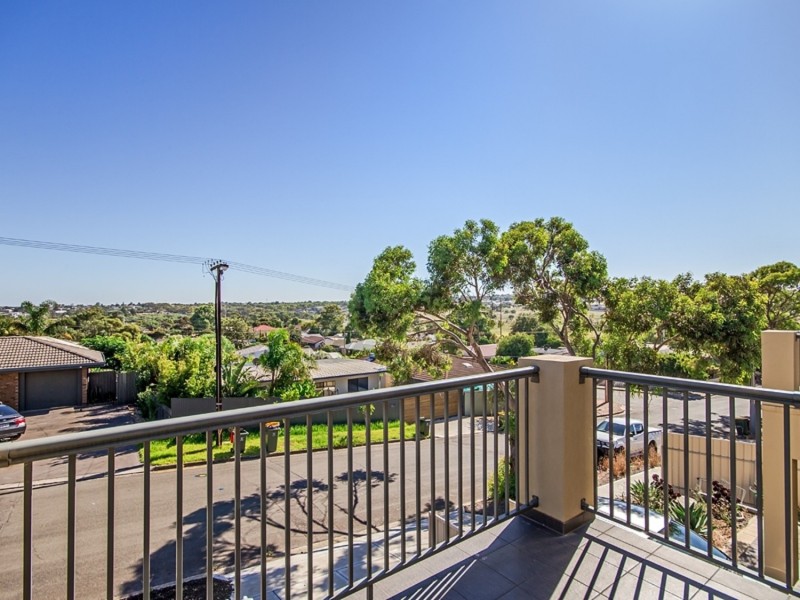 14a Domain Street, Moana SA 5169