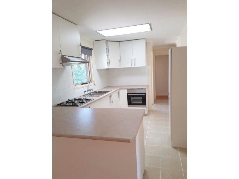 25 Hagen Crescent, Hackham West SA 5163