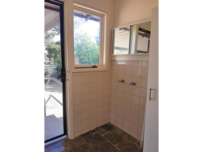 25 Hagen Crescent, Hackham West SA 5163