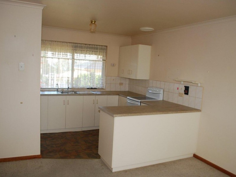 2/46 Witton Road, Christies Beach SA 5165