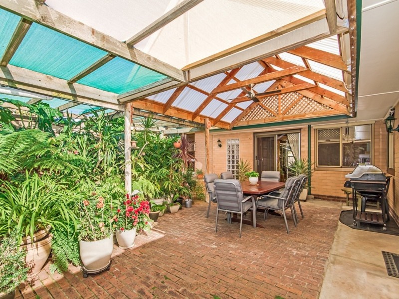 14 Genesta Street, Hallett Cove SA 5158