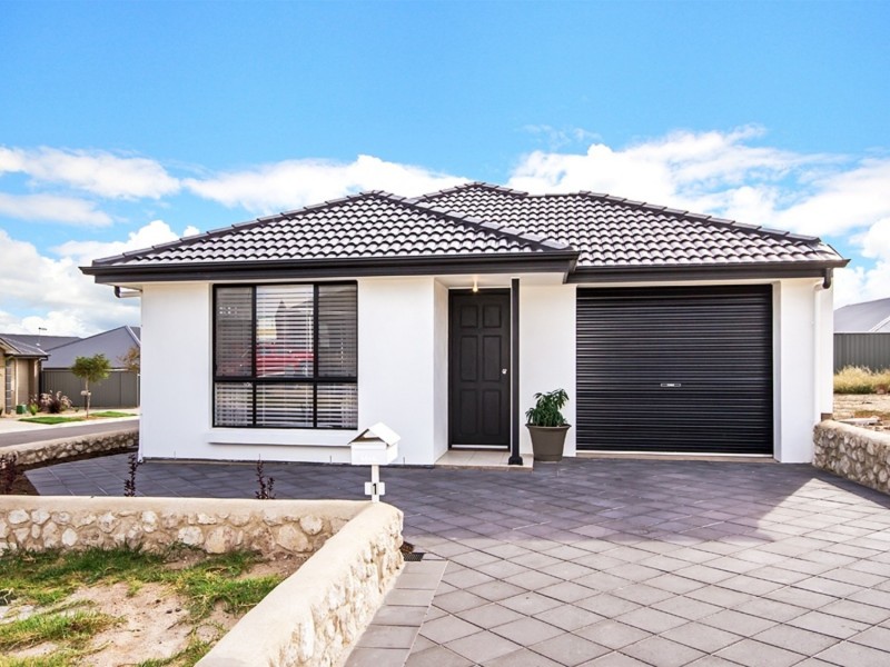 1 Buxton Road, Seaford Heights SA 5169