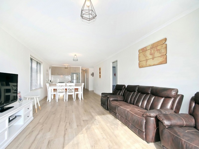 1 Buxton Road, Seaford Heights SA 5169