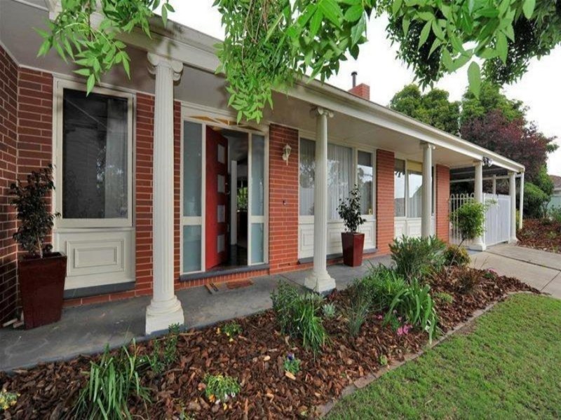 49 Fountain Valley Drive, Happy Valley SA 5159