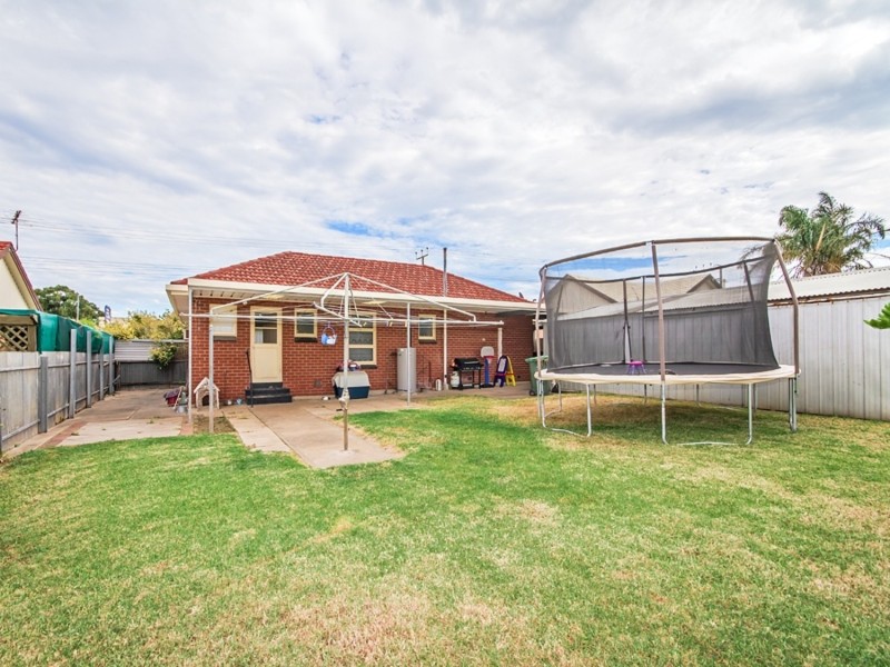 102 Galloway Road, O’sullivan Beach SA 5166