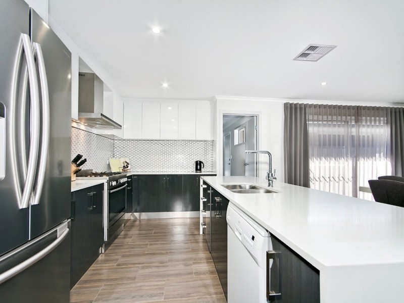 44 Cook Street, Seaford Meadows SA 5169