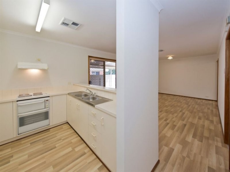 *27 Endeavour Drive, Seaford Rise SA 5169