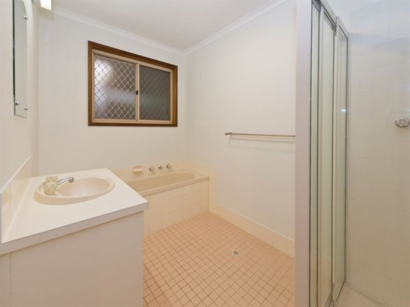 *27 Endeavour Drive, Seaford Rise SA 5169