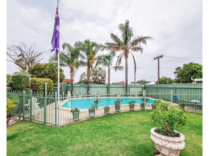 7 Oceanview Road, Christies Beach SA 5165