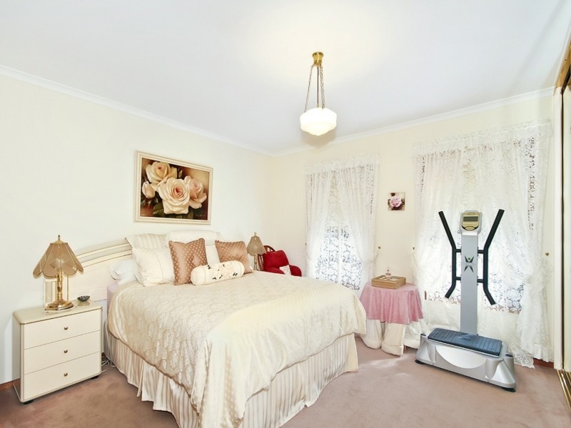 9 Gabriella Victoria Avenue, Woodcroft SA 5162