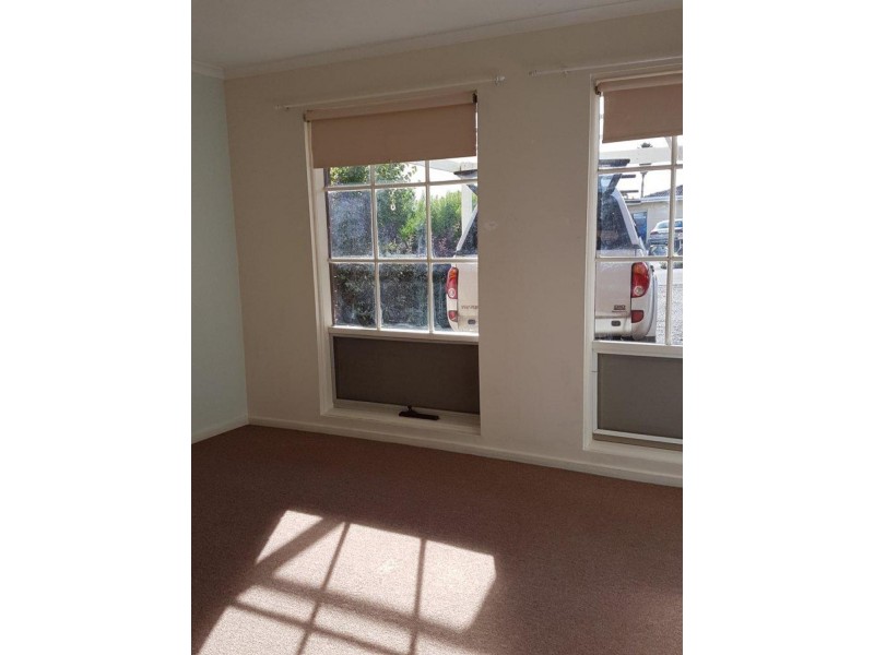 18 Woocalla Street, O’sullivan Beach SA 5166