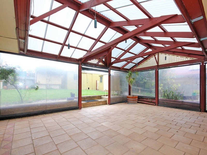 24 Darwendale Street, Huntfield Heights SA 5163