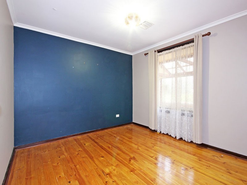 24 Darwendale Street, Huntfield Heights SA 5163