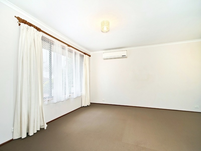 10 Lyons Circuit, Trott Park SA 5158