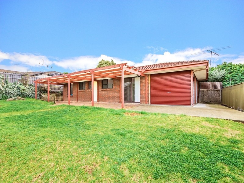 10 Lyons Circuit, Trott Park SA 5158