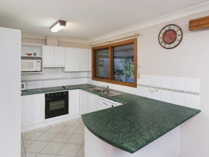 32 Kondopaninga Road, Meadows SA 5201