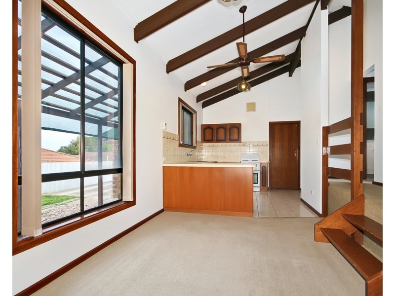 2/4 Old Honeypot Road, Port Noarlunga SA 5167