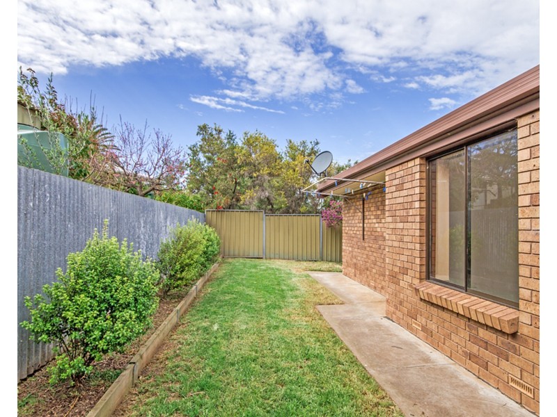 2/4 Old Honeypot Road, Port Noarlunga SA 5167