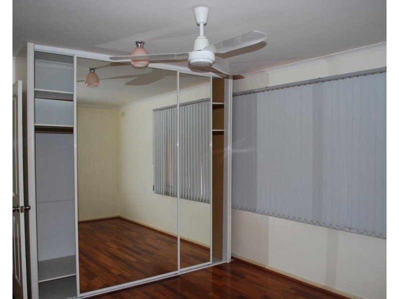 19 Loman Street, Morphett Vale SA 5162