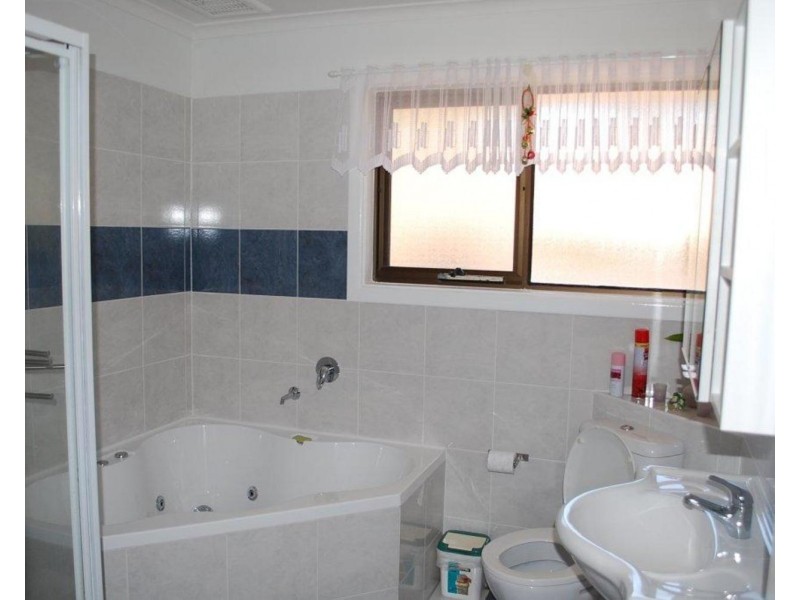 19 Loman Street, Morphett Vale SA 5162